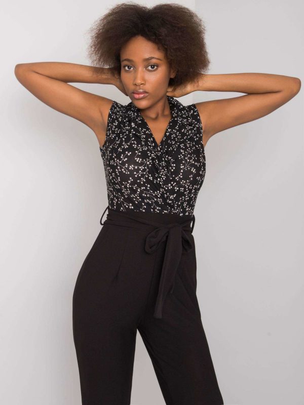 Sheilah RUE PARIS black collar jumpsuit