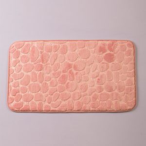 Bathroom rug pink