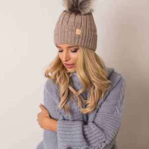 Dark beige winter hat RUE PARIS