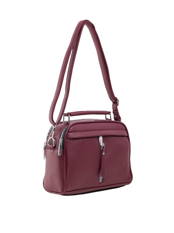 Burgundy ladies handbag with detachable strap