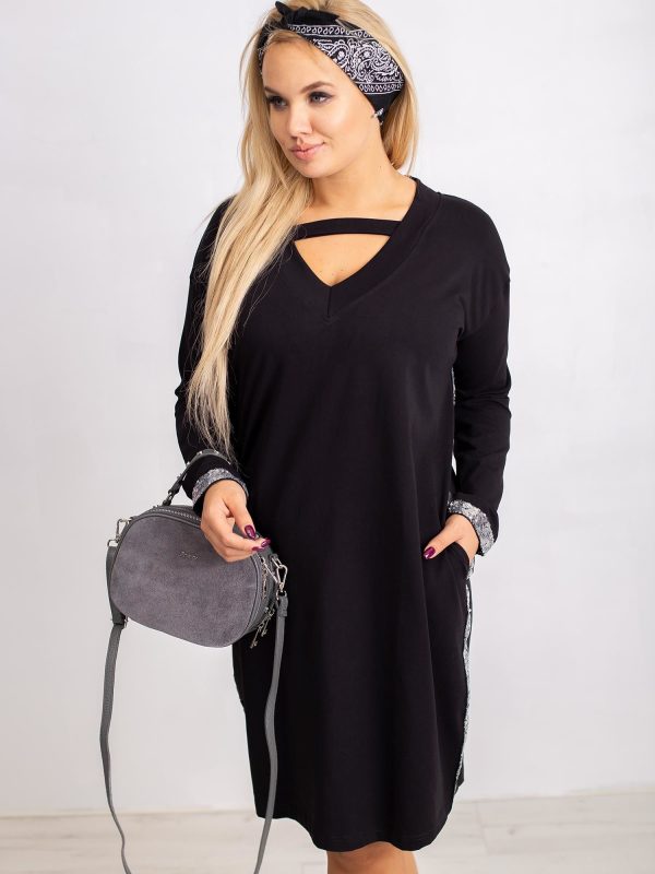 Black plus size dress Mode