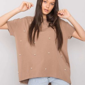 Dark beige blouse with Etty applique