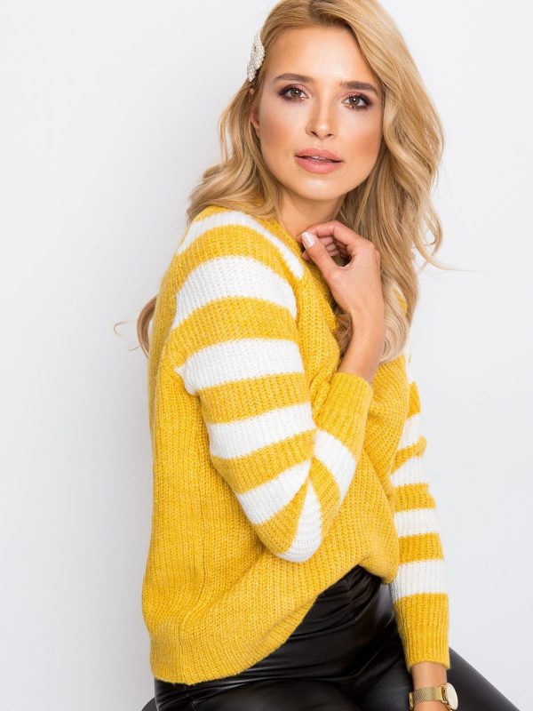 Yellow Independent sweater