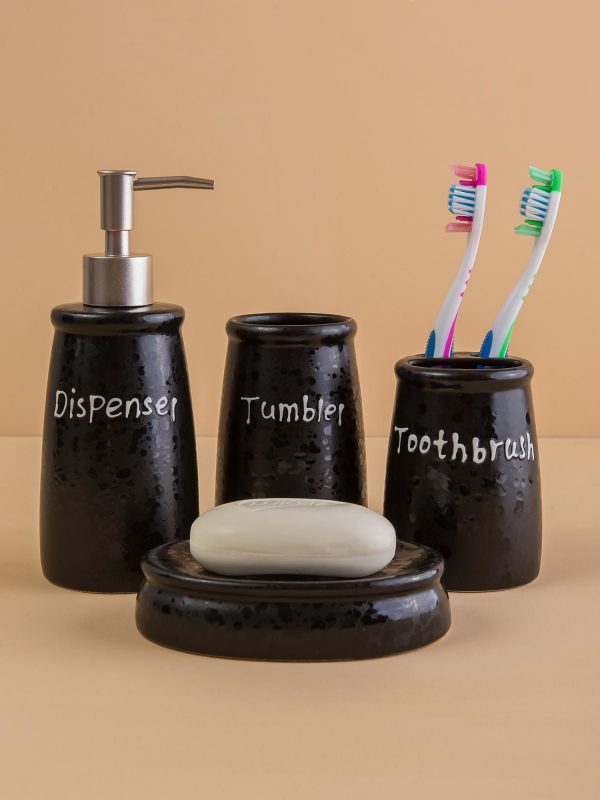 Black Toiletries Set