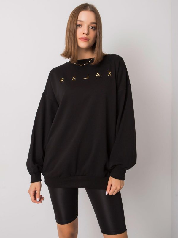 Black sweatshirt with the inscription Adelynn