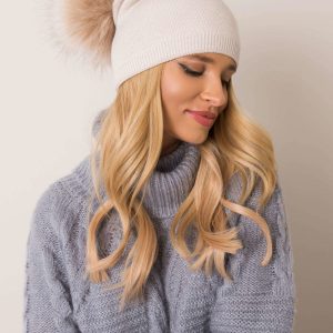 Beige winter hat RUE PARIS