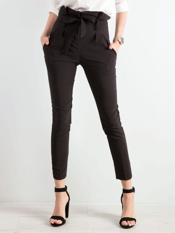 Black pants with tie at the waist