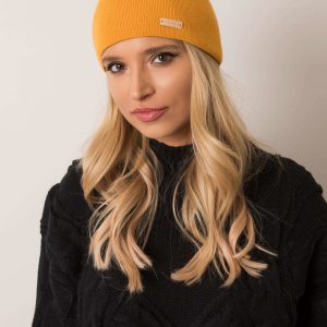 Basic mustard cap RUE PARIS