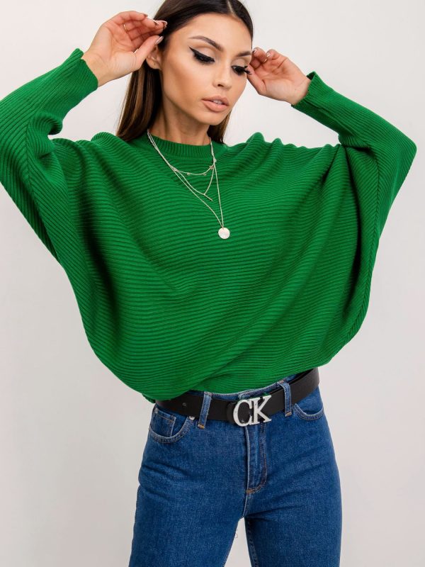 RUE PARIS Green Sweater Pose