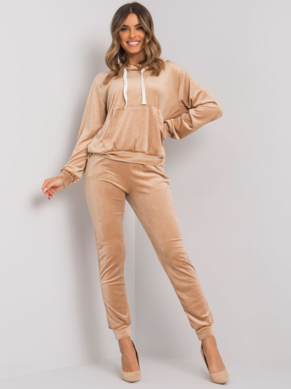 Dark beige velour set with Cholai pants