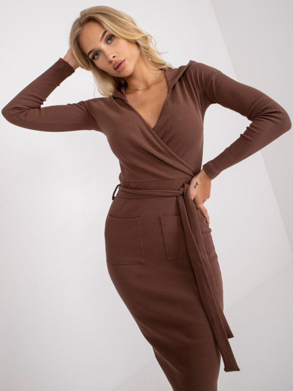 Brown ribbed dress with Sabina pockets