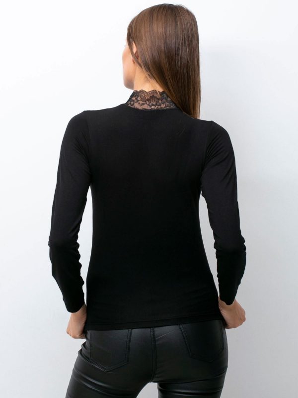 Black Blouse Distingue