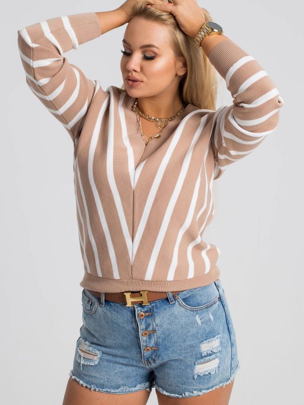 Beige and white sweater plus size Bertha