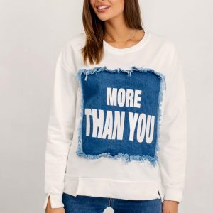 Alishia white sweatshirt