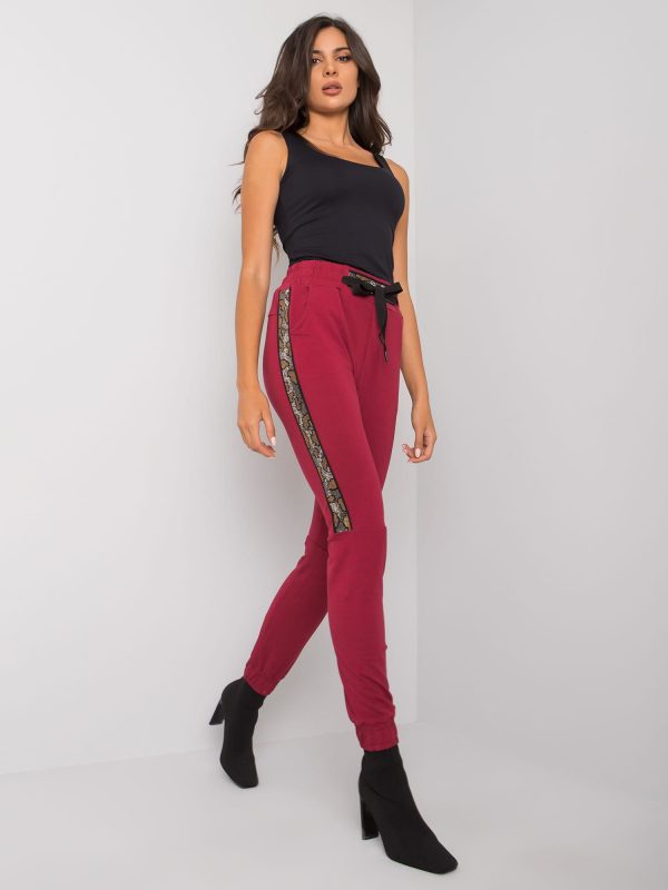 Burgundy sweatpants with Giulia applique