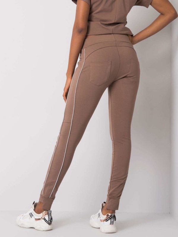 Brown sweatpants with Abia Appliques