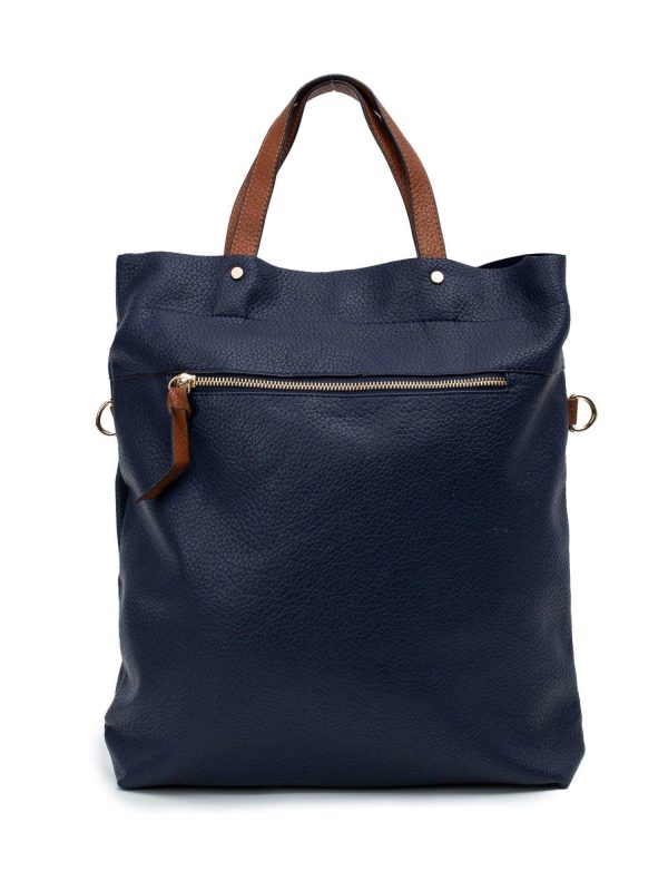 Navy blue city bag with detachable strap