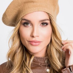 Light brown hat with wool