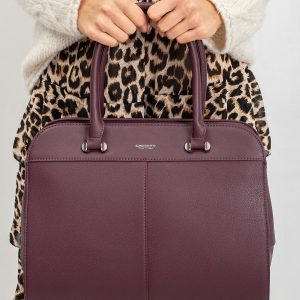 Plum shoulder bag with detachable strap