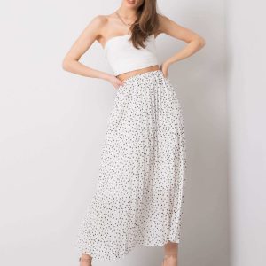 White pleated skirt by Beatriz SUBLEVEL