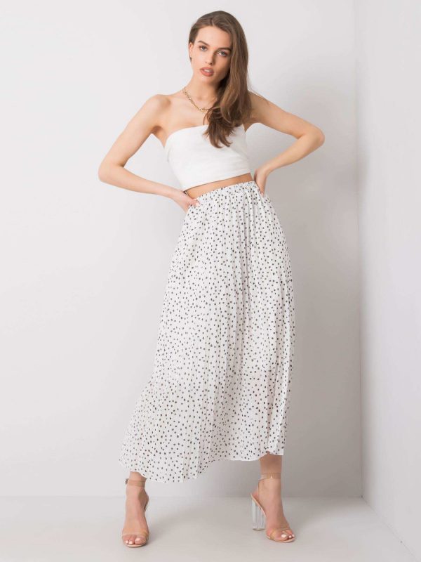 White pleated skirt by Beatriz SUBLEVEL