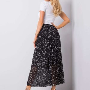 Black pleated skirt by Beatriz SUBLEVEL