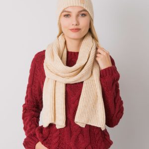 Beige winter set hat and scarf RUE PARIS