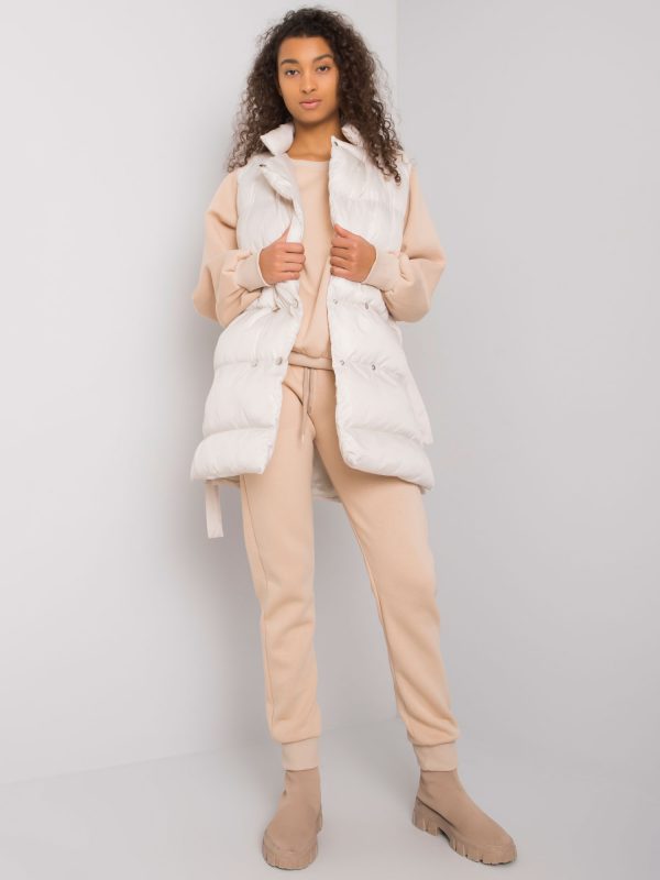 Beige three-piece set with vest Minneola