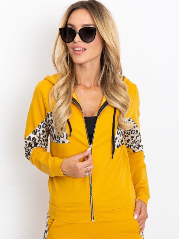 Lima mustard sweatshirt