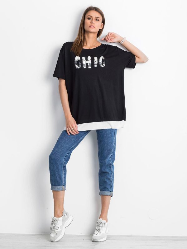 Black T-shirt Chic