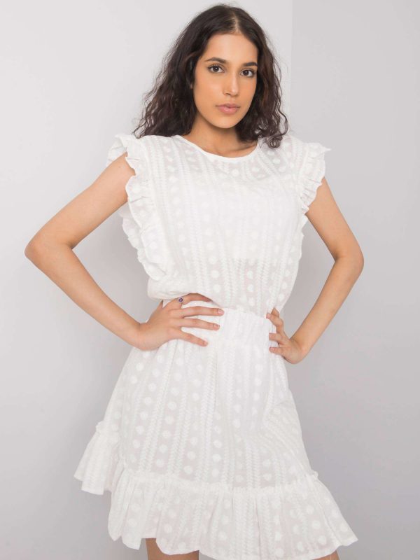 White blouse with embroidery Tacyana