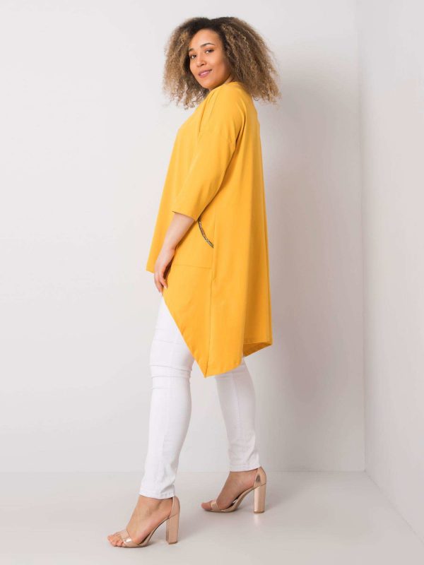 Mustard blouse with Marion applique