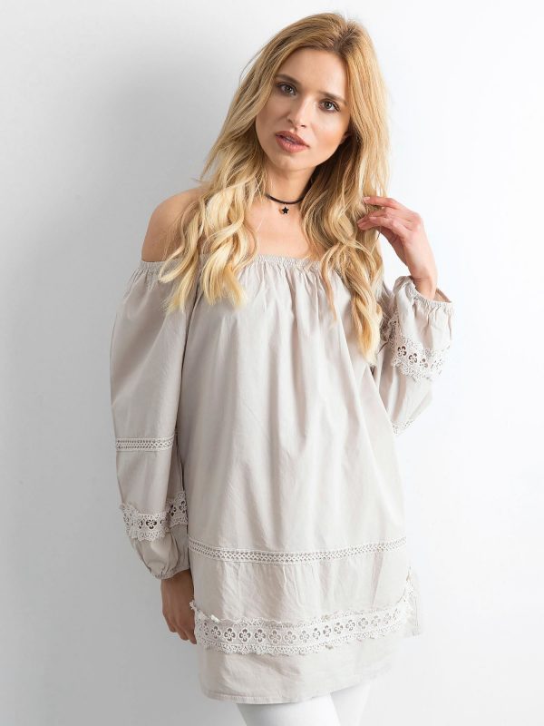 Beige cotton tunic with Spanish neckline