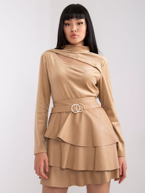 Beige skirt made of eco-leather with frills Modena