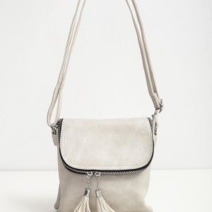 Light gray handbag with tasses