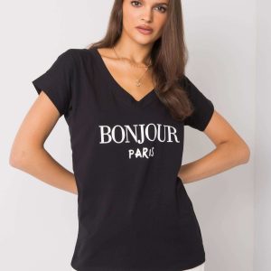 Black t-shirt with Emille inscription