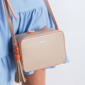 Beige eco-leather bag with tasse