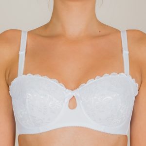 INTIMIDAO White Lace Bra