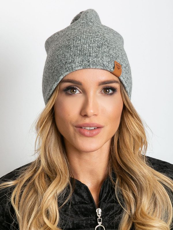 Gray cap with wool