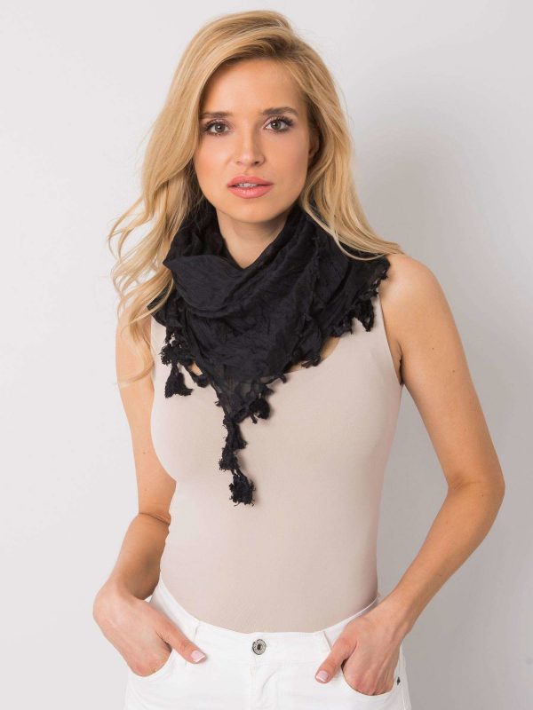 Black scarf with fringes