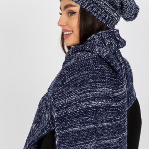 Wholesale Navy blue and white women's winter hat with pompom