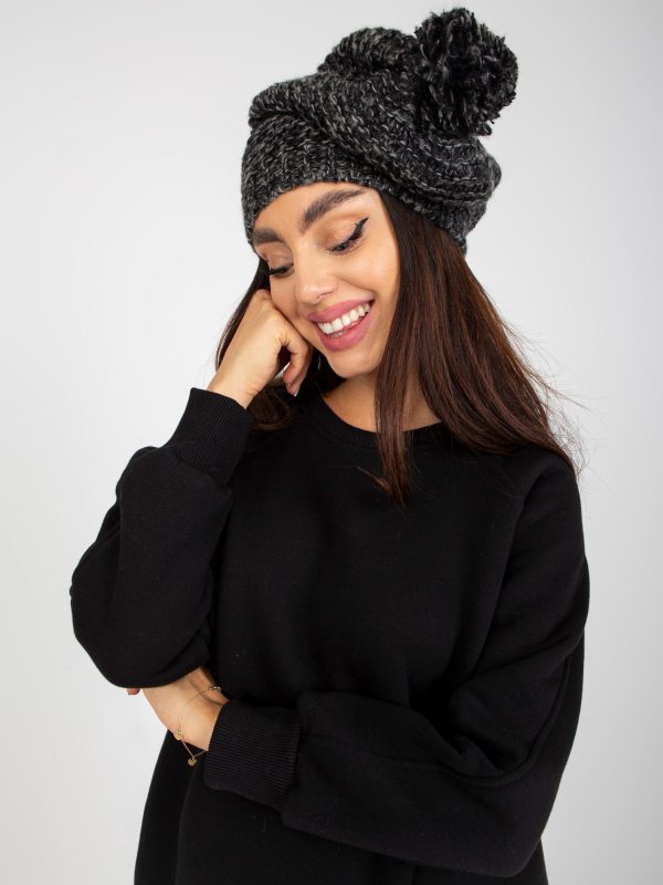 Wholesale Black and grey women's winter hat with tassel