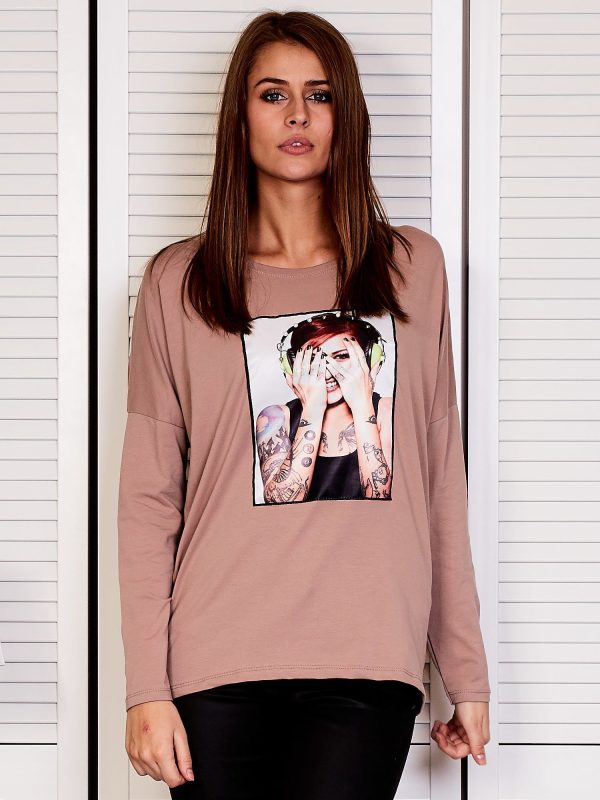 Wholesale Women's blouse with a portrait of a rock girl beige