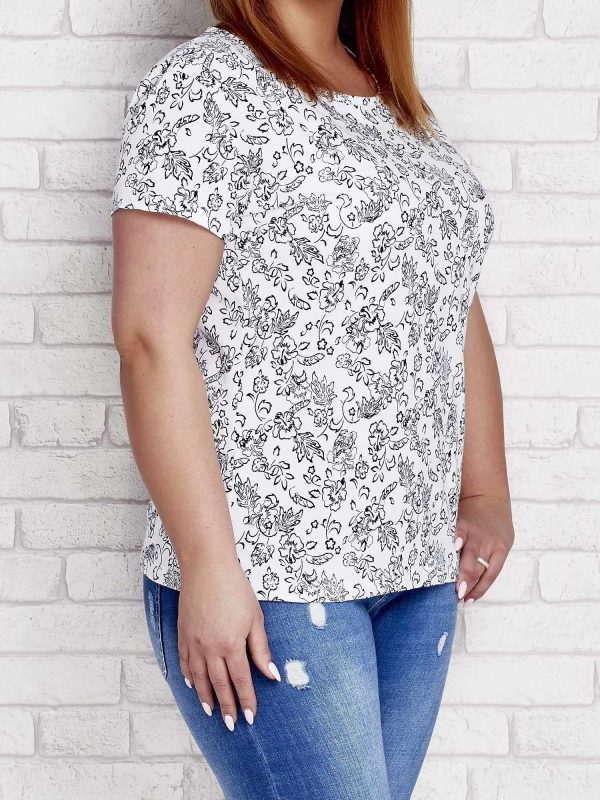 Wholesale White T-shirt with contrasting print PLUS SIZE