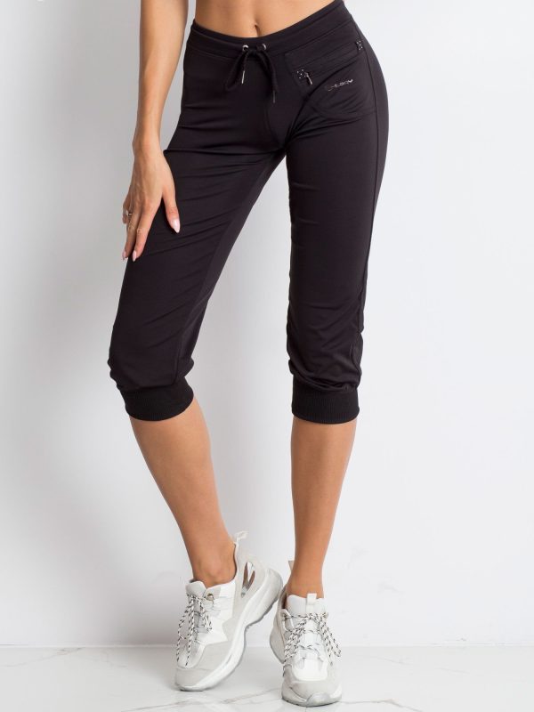 Wholesale Black capri pants with rhinestones and pocket