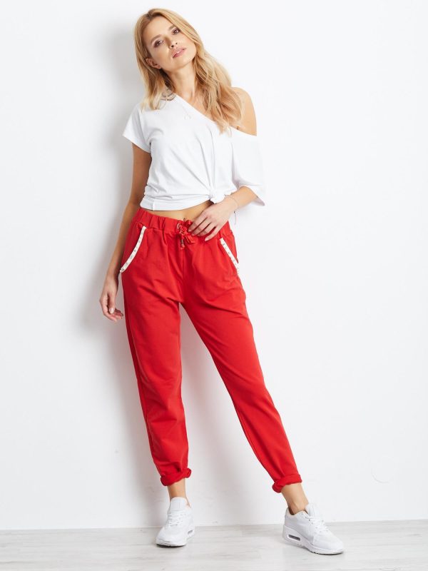 Wholesale Red sweatpants with applique