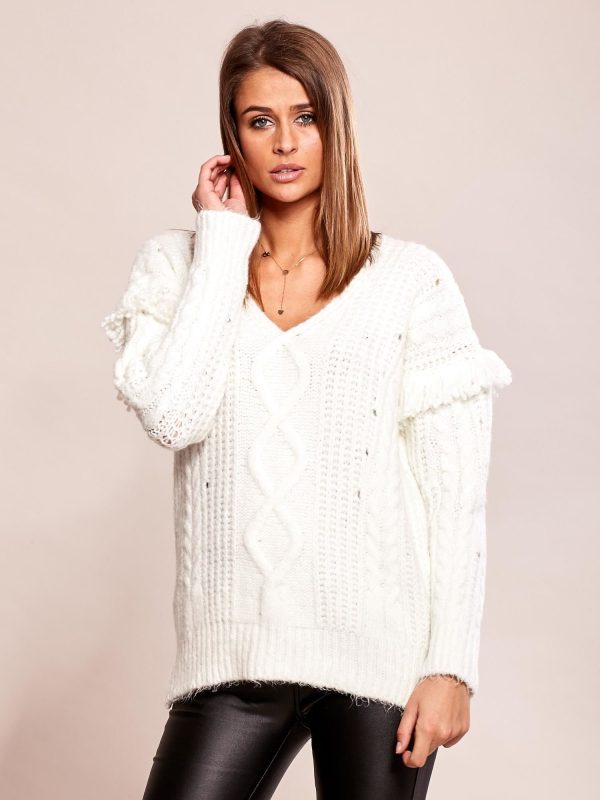 Wholesale Ecru sweater in braids with fringes