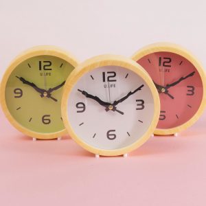 Wholesale White and Yellow Round Desktop Watch