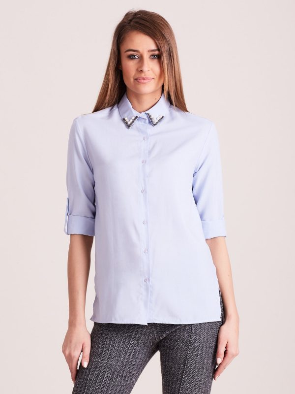 Wholesale Light blue shirt with pearls on the collar