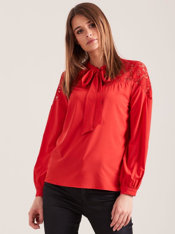 Wholesale Elegant blouse with red binding